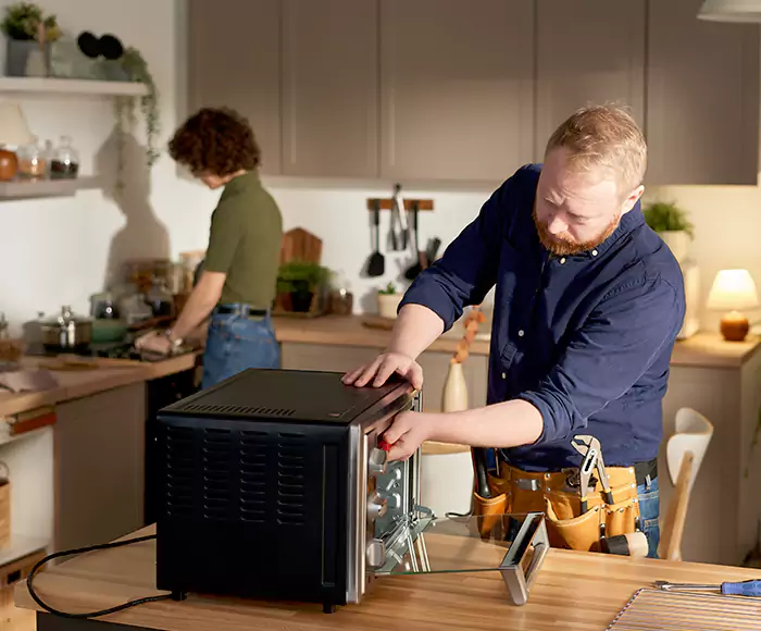 Top-Rated Oven Specialists: Your Certified Oven Repair Technician Crew in Woburn, MA