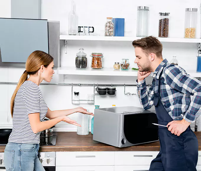 Why Woburn Homeowners Trust Appliance Repair Woburn for Every Microwave Fix?